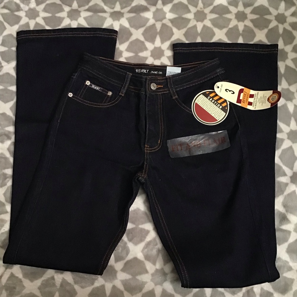 NWT Dark blue flared jeans